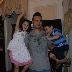 Meet your Posher, Cesar